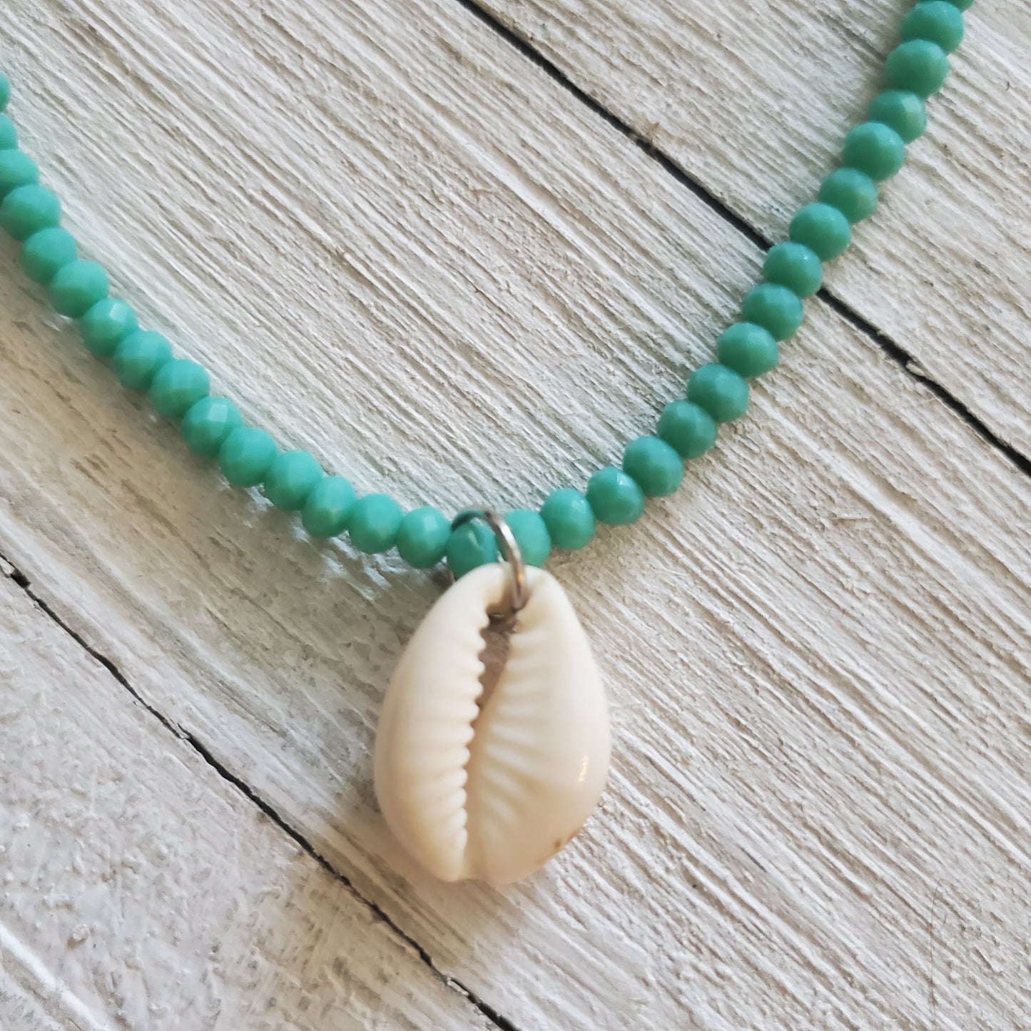 Aqua Beads/White Buzio Necklace Beach Collection
