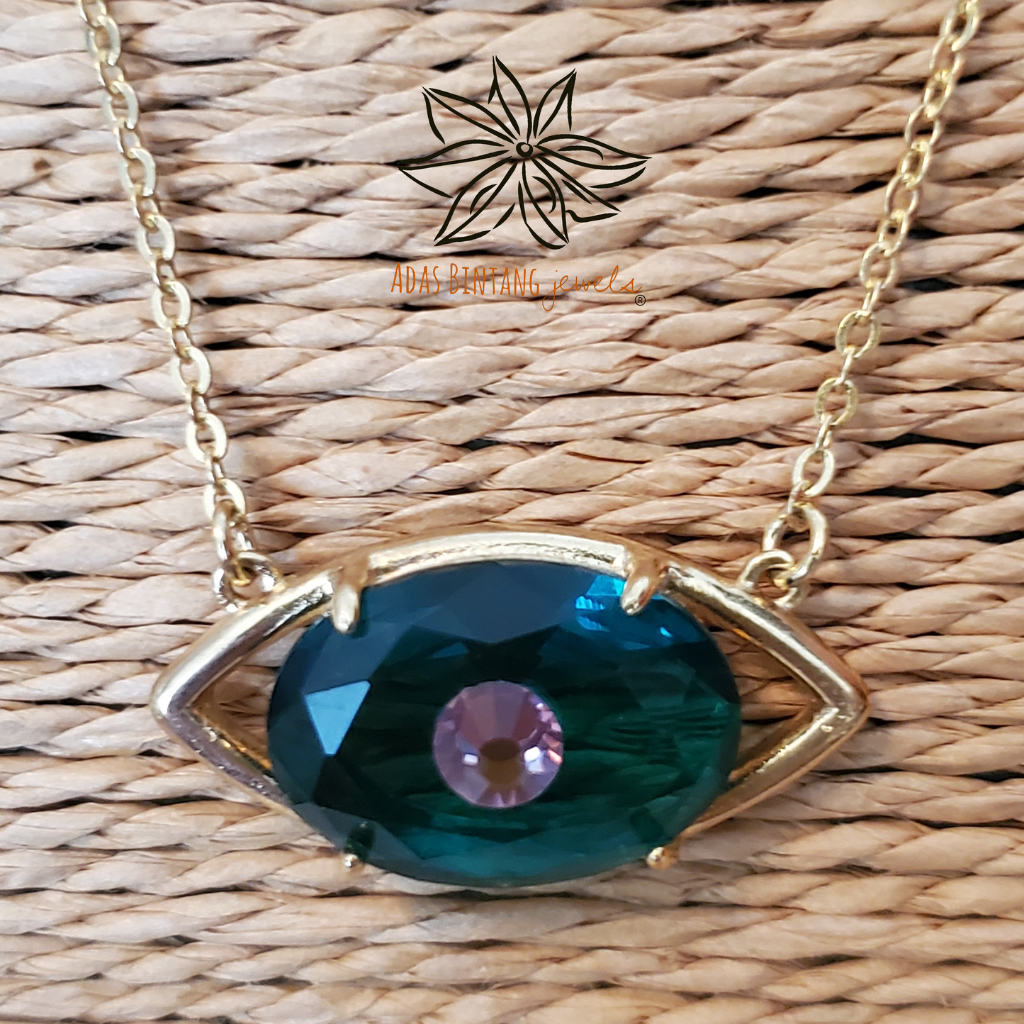 Lucky Eye Necklace Green Glass  Stone