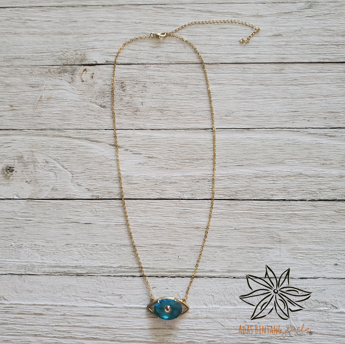 Lucky Eye Necklace Green Glass  Stone